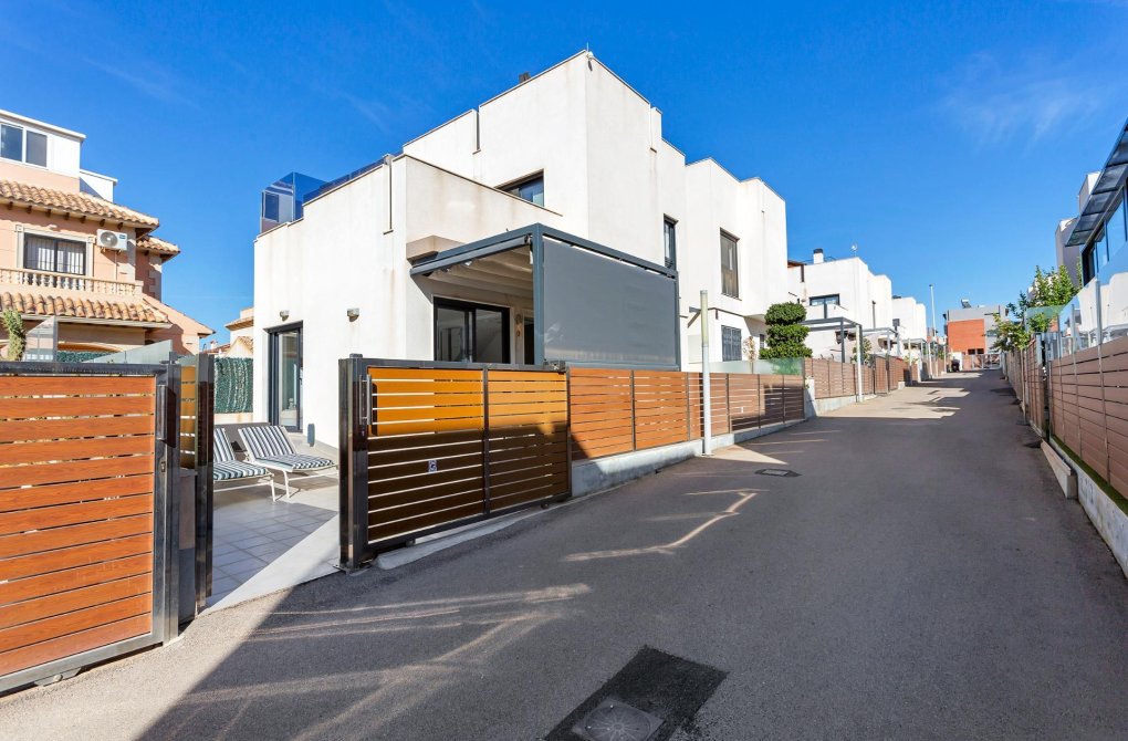 Reventa - Chalet - Torrevieja - Sector 25