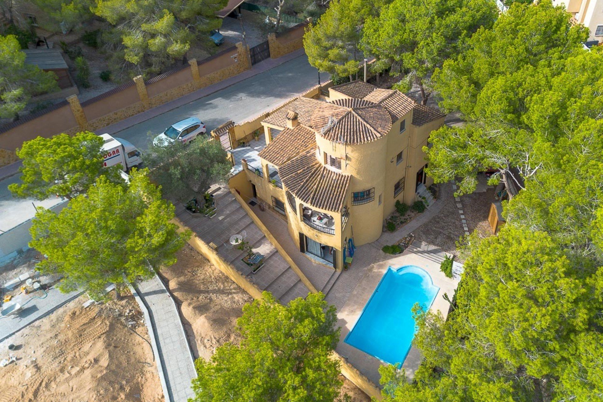 Reventa - Chalet - Villamartin - Res. Las Filipinas