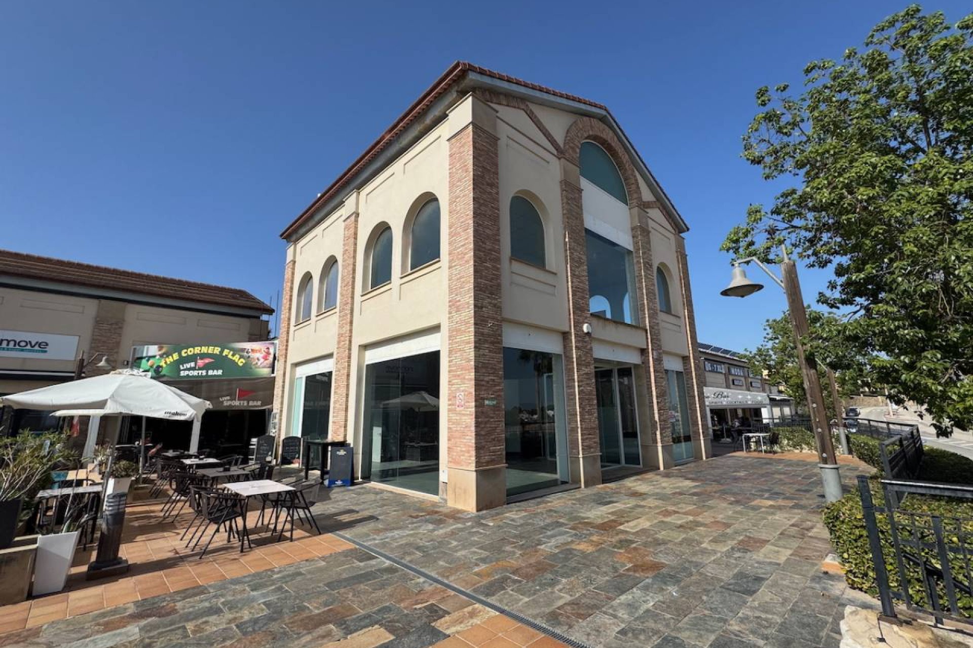 Reventa - Comercial - La Finca Golf