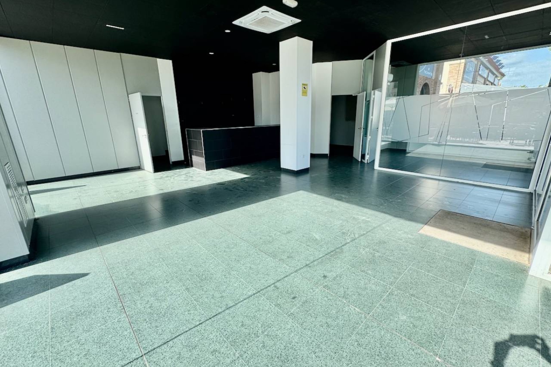 Reventa - Comercial - La Finca Golf