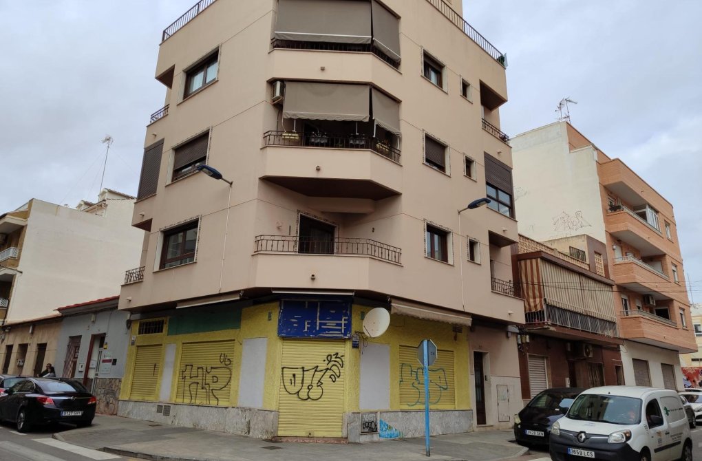 Reventa - Departamento - Torrevieja - Centro