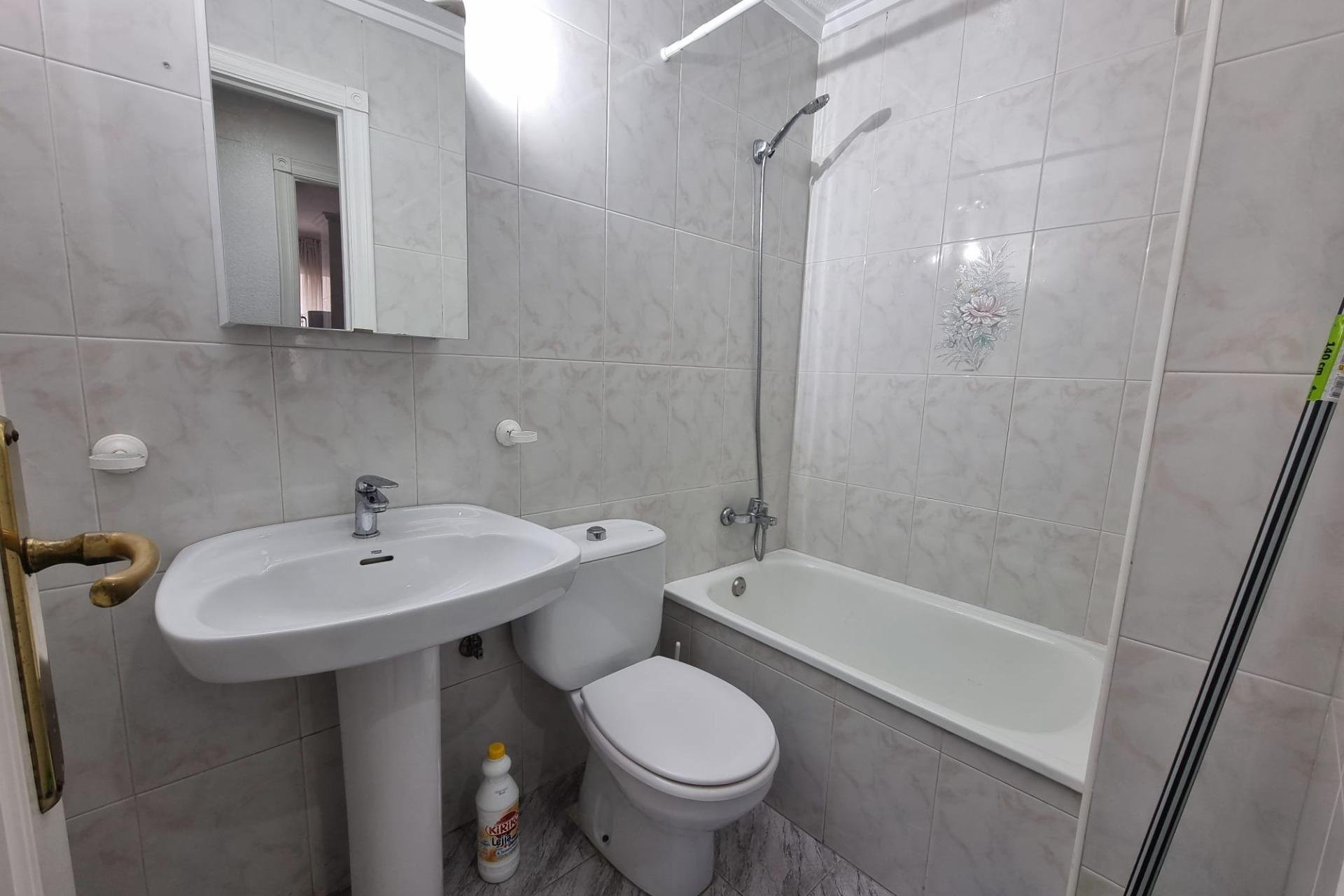 Reventa - Departamento - Torrevieja - Centro