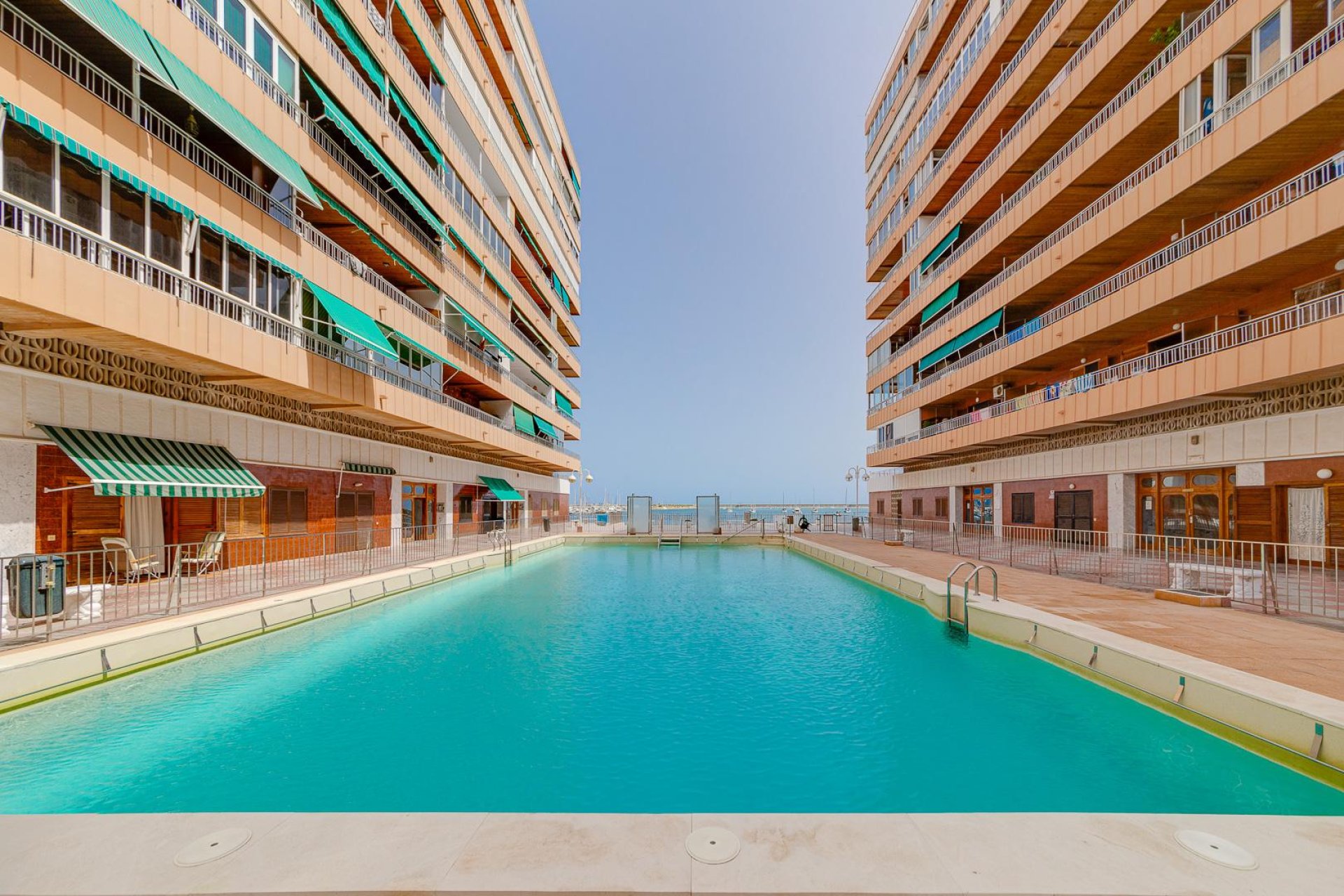 Reventa - Departamento - Torrevieja - El Acequión