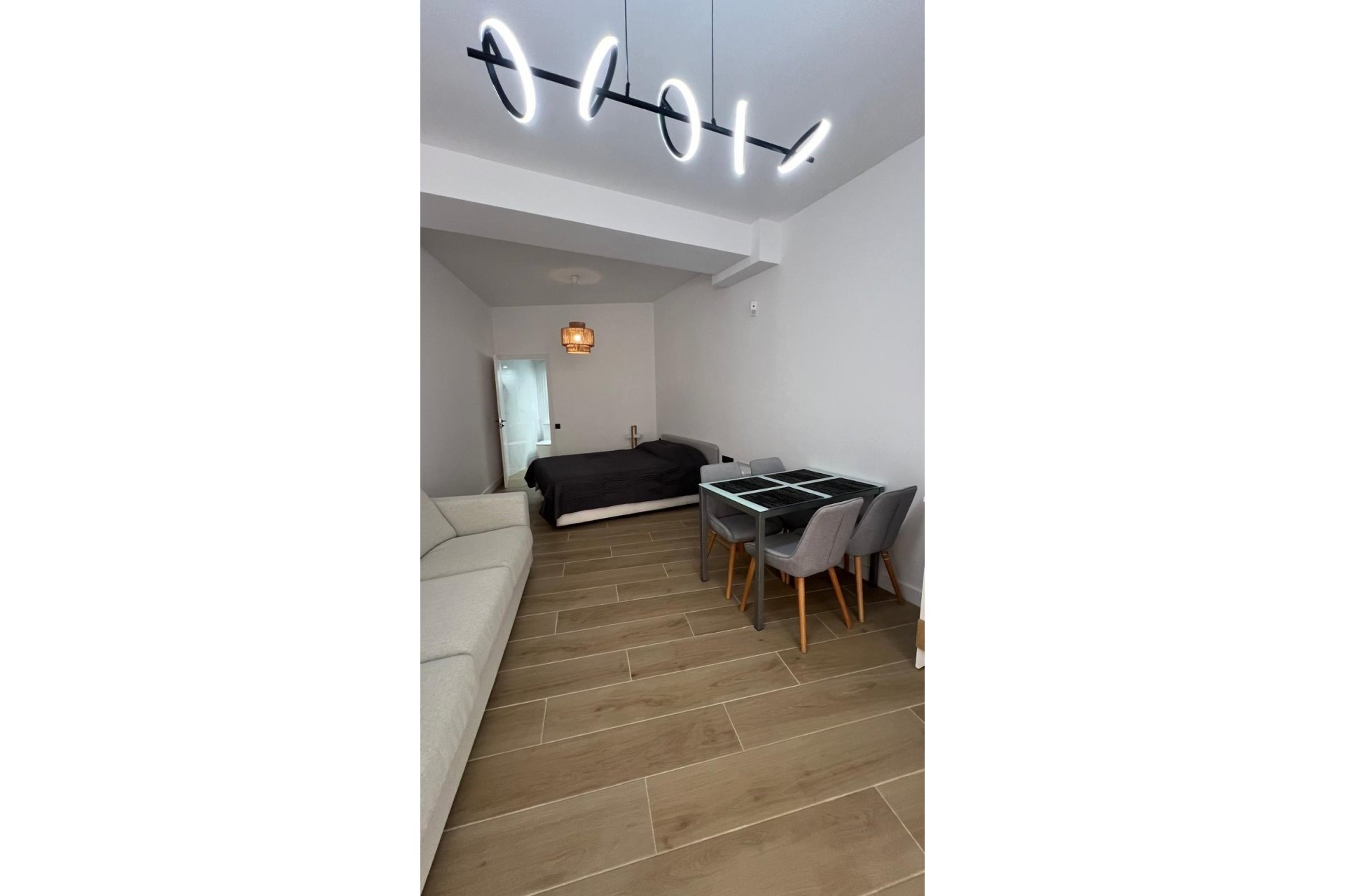 Reventa - Estudio - Torrevieja - Cabo cervera