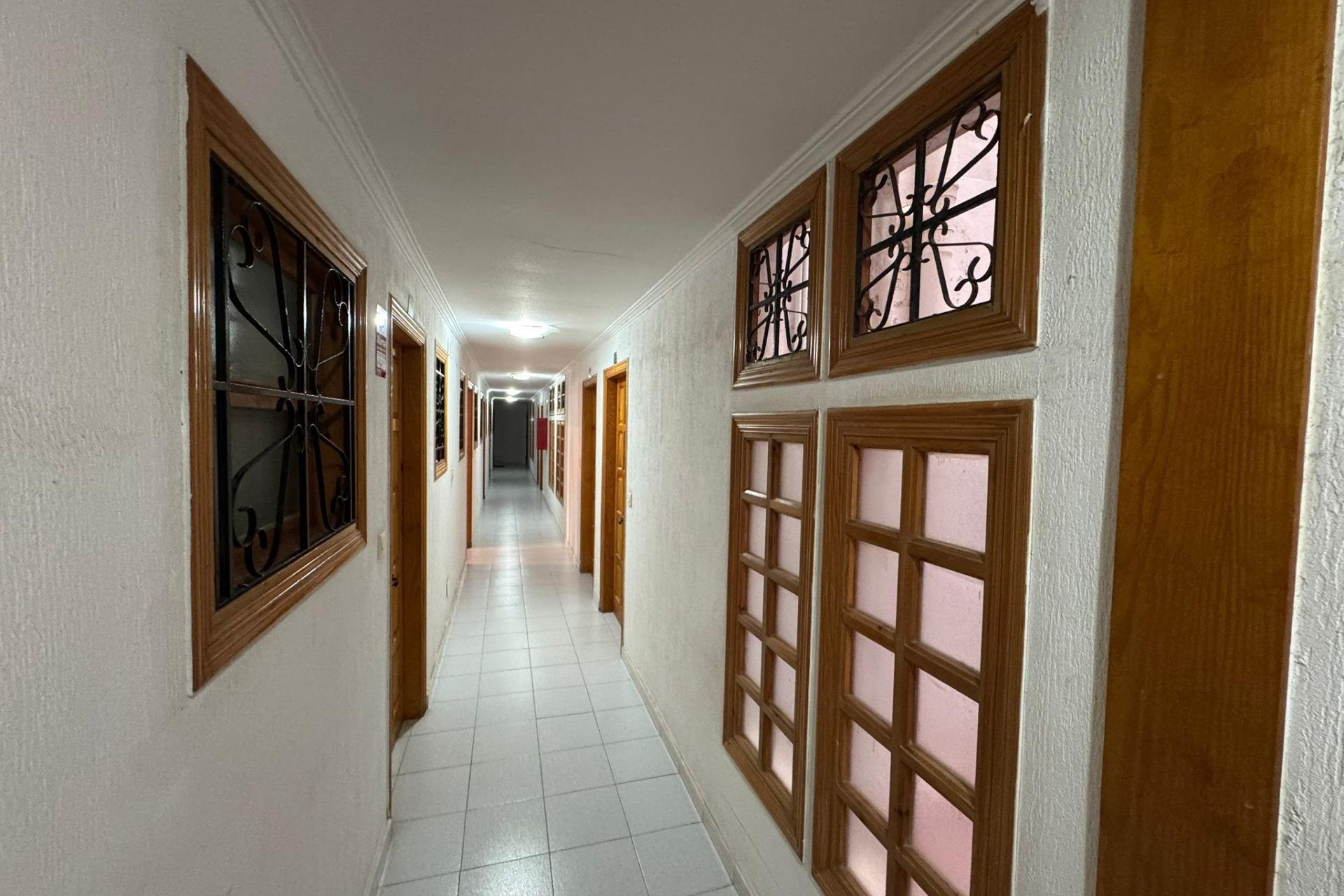 Reventa - Estudio - Torrevieja - Estacion de autobuses