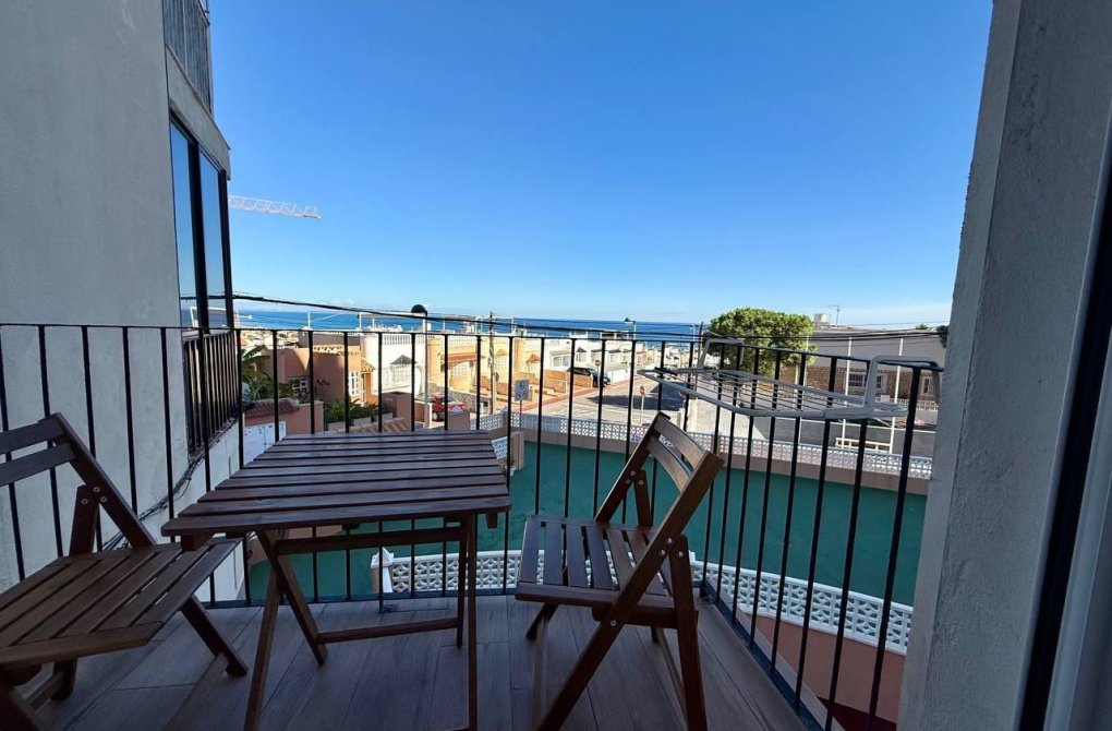 Reventa - Estudio - Torrevieja - La Mata