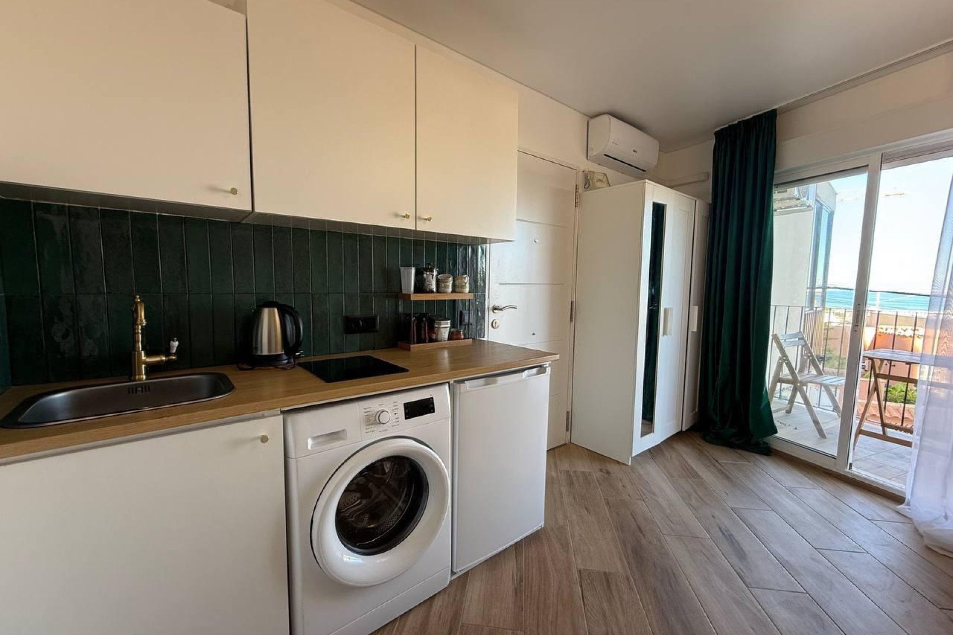 Reventa - Estudio - Torrevieja - La Mata