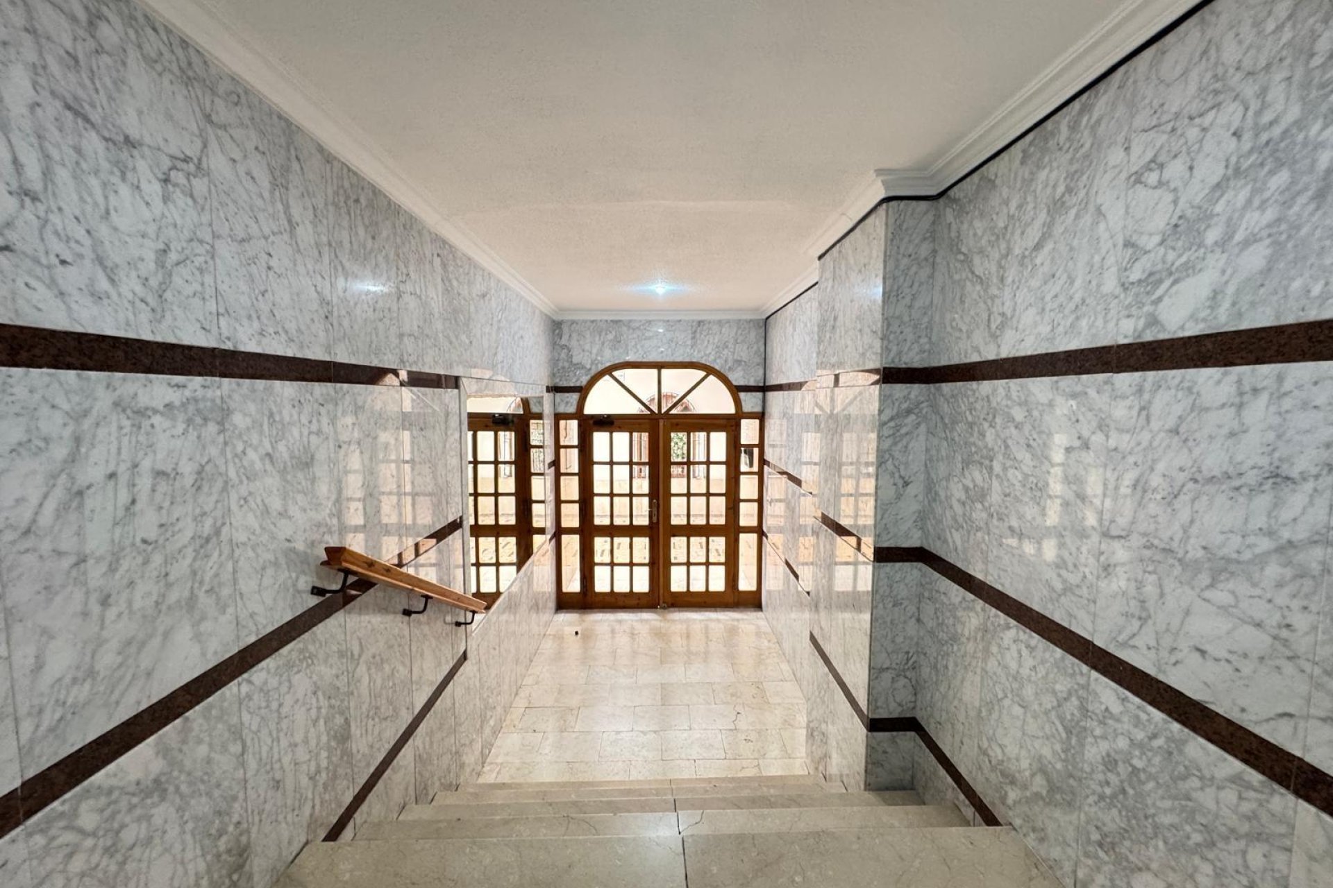 Reventa - Estudio - Torrevieja - Playa de los locos