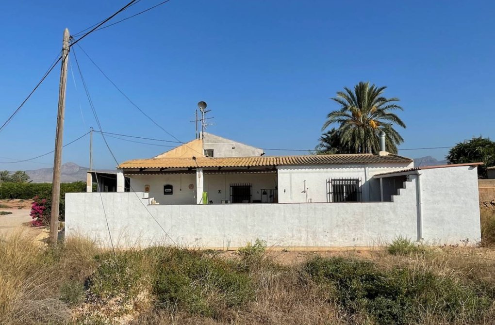 Reventa - Finca / Propiedad de Campo - La Murada