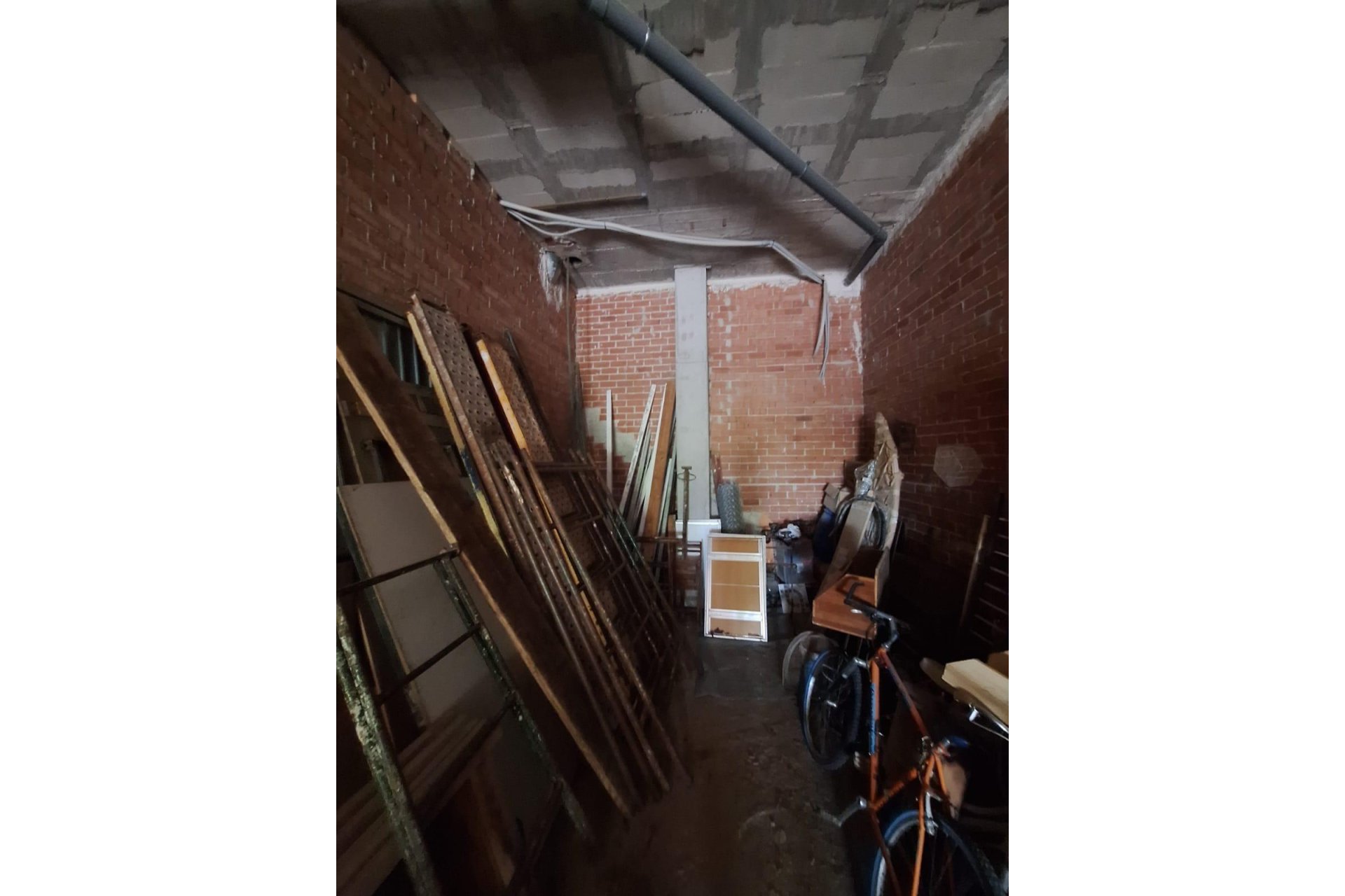 Reventa - Negocio - Los Montesinos - Pueblo 8