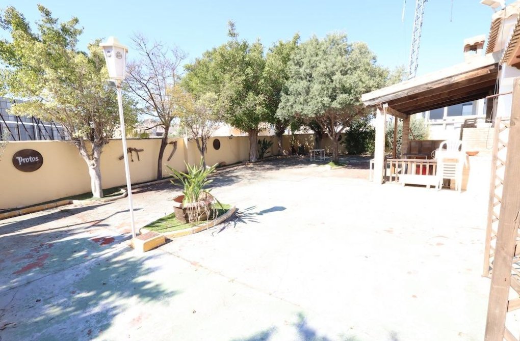 Reventa - Negocio - Orihuela Costa - La Zenia