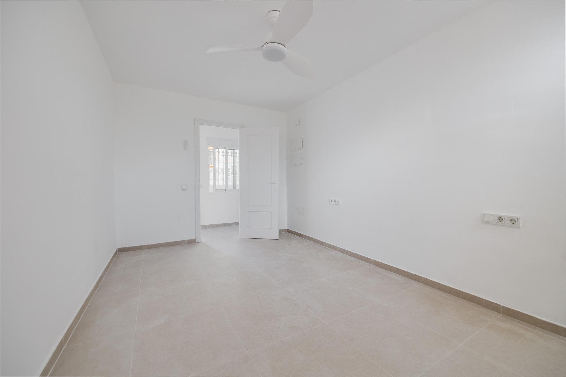 Reventa -  - Orihuela Costa - Playa Flamenca