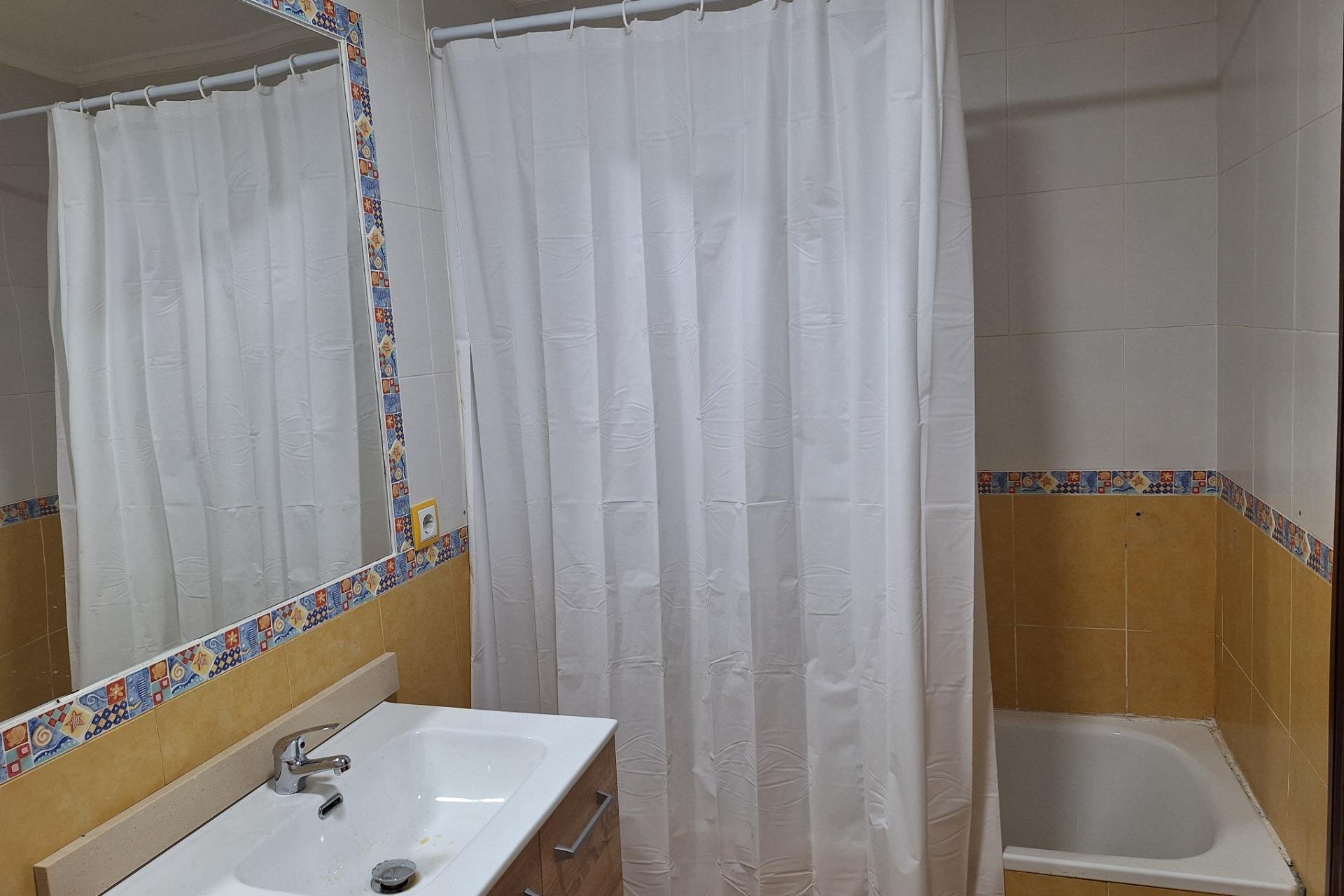 Reventa - Planta baja - Mieres - Figaredo - Turón