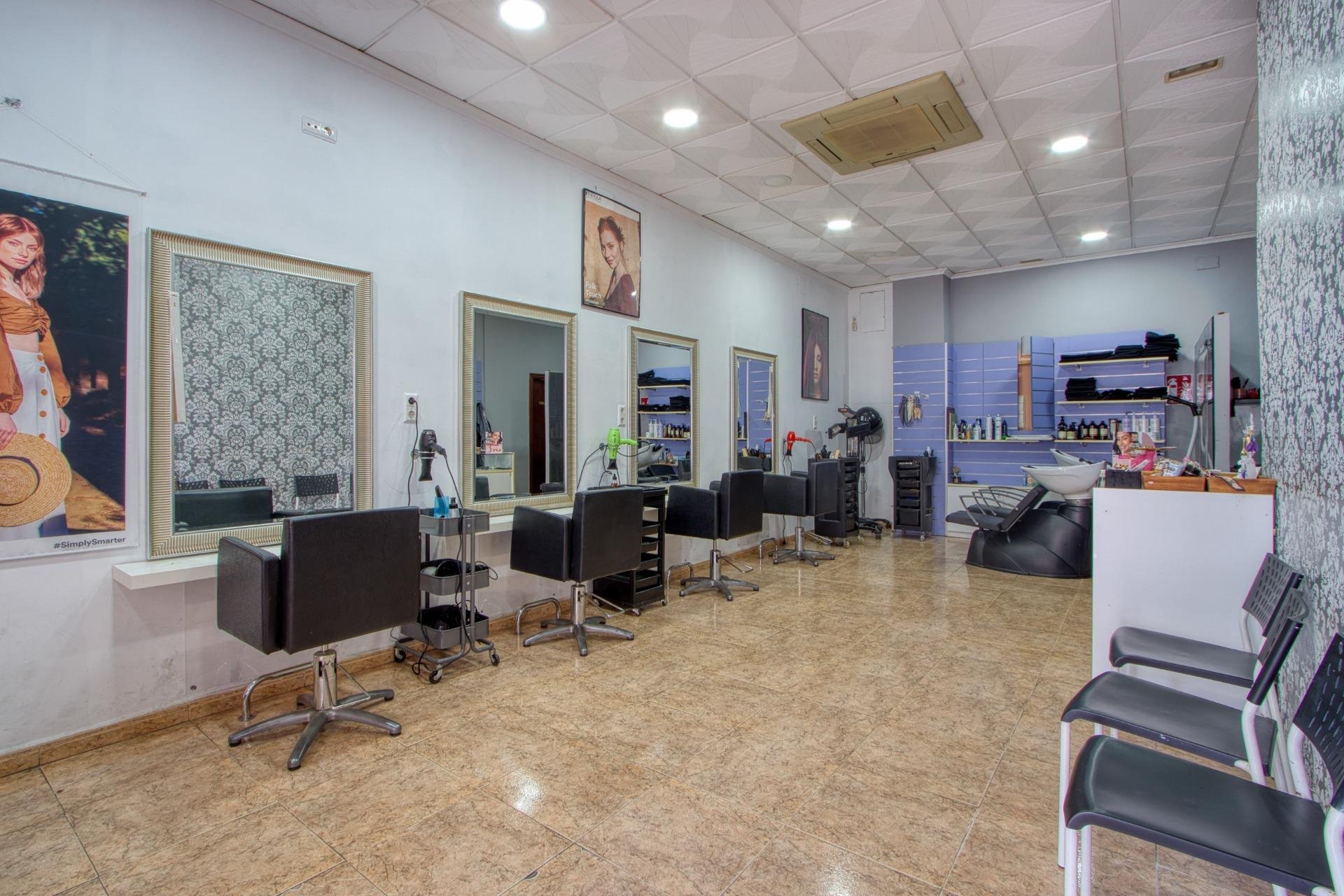 Reventa - Propiedad comercial - Torrevieja - La Mata