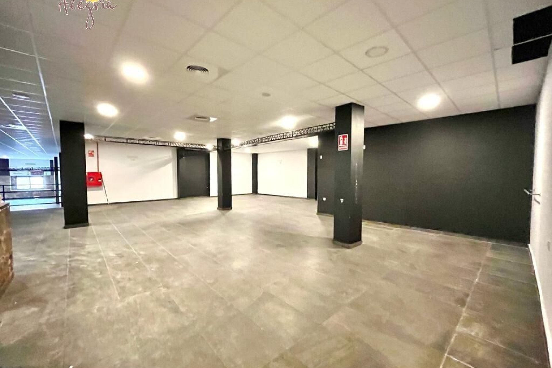 Reventa - Unidad Comercial - Torrevieja - Playa del Cura