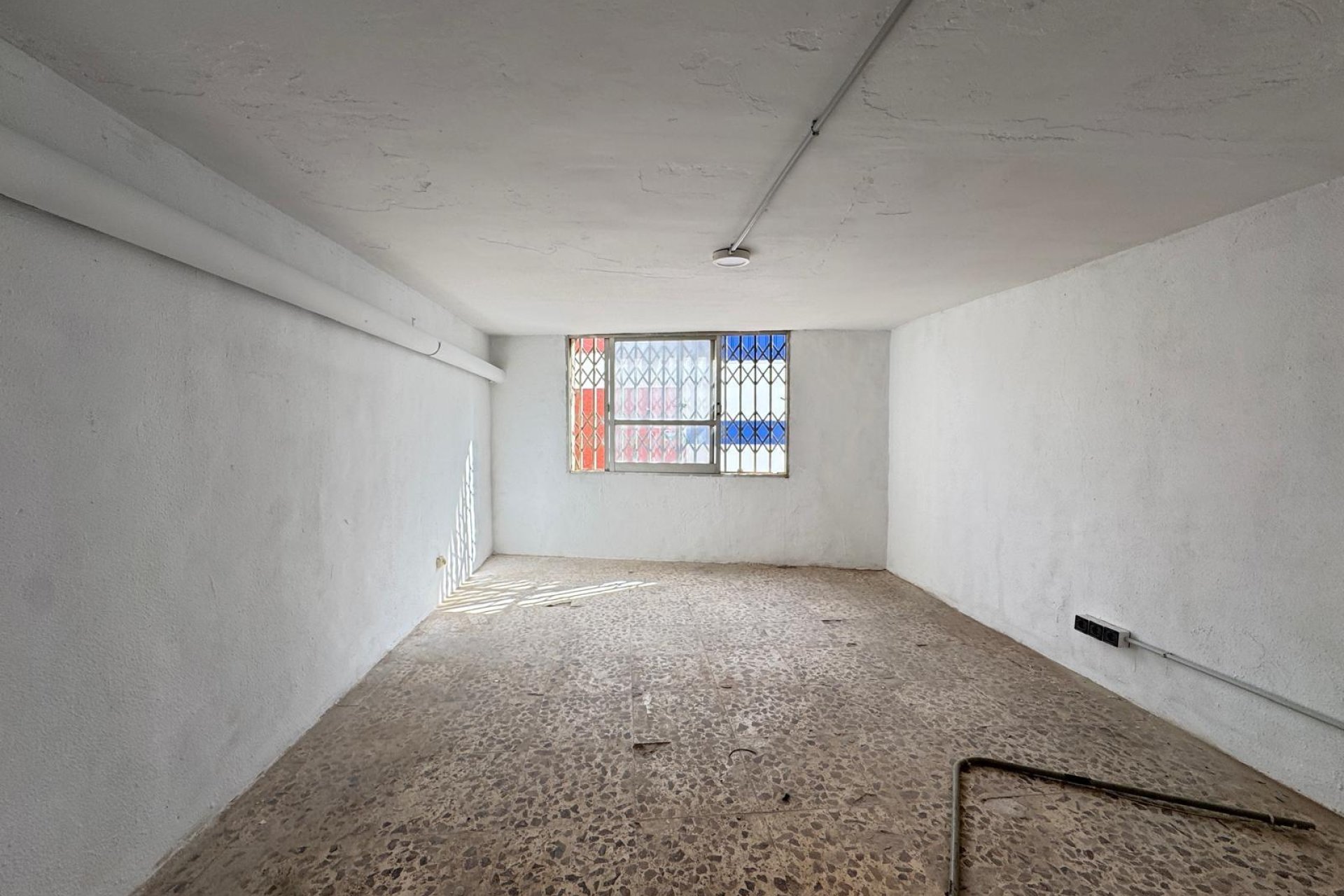 Reventa - Unidad industrial - Torrevieja - Centro