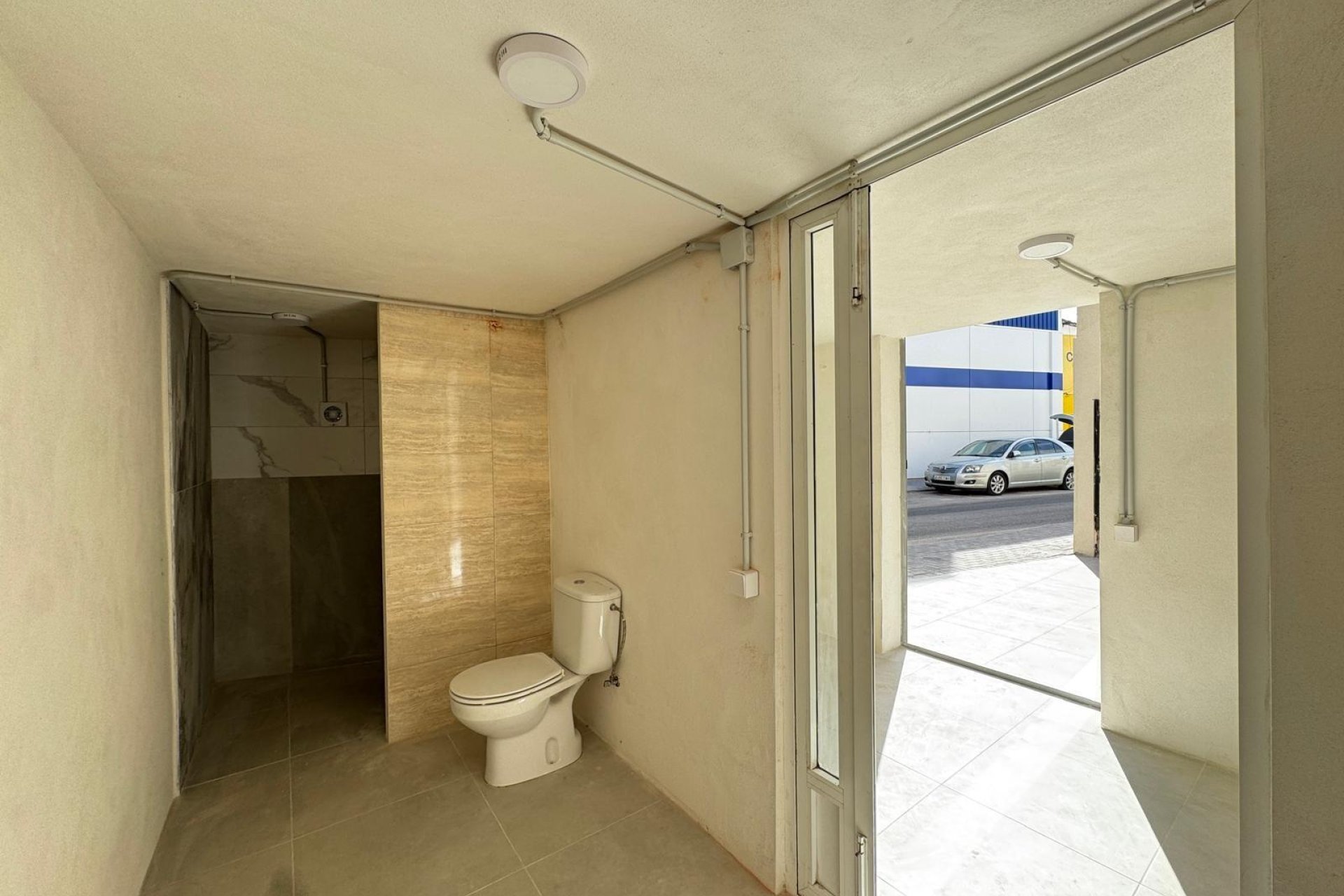 Reventa - Unidad industrial - Torrevieja - Centro