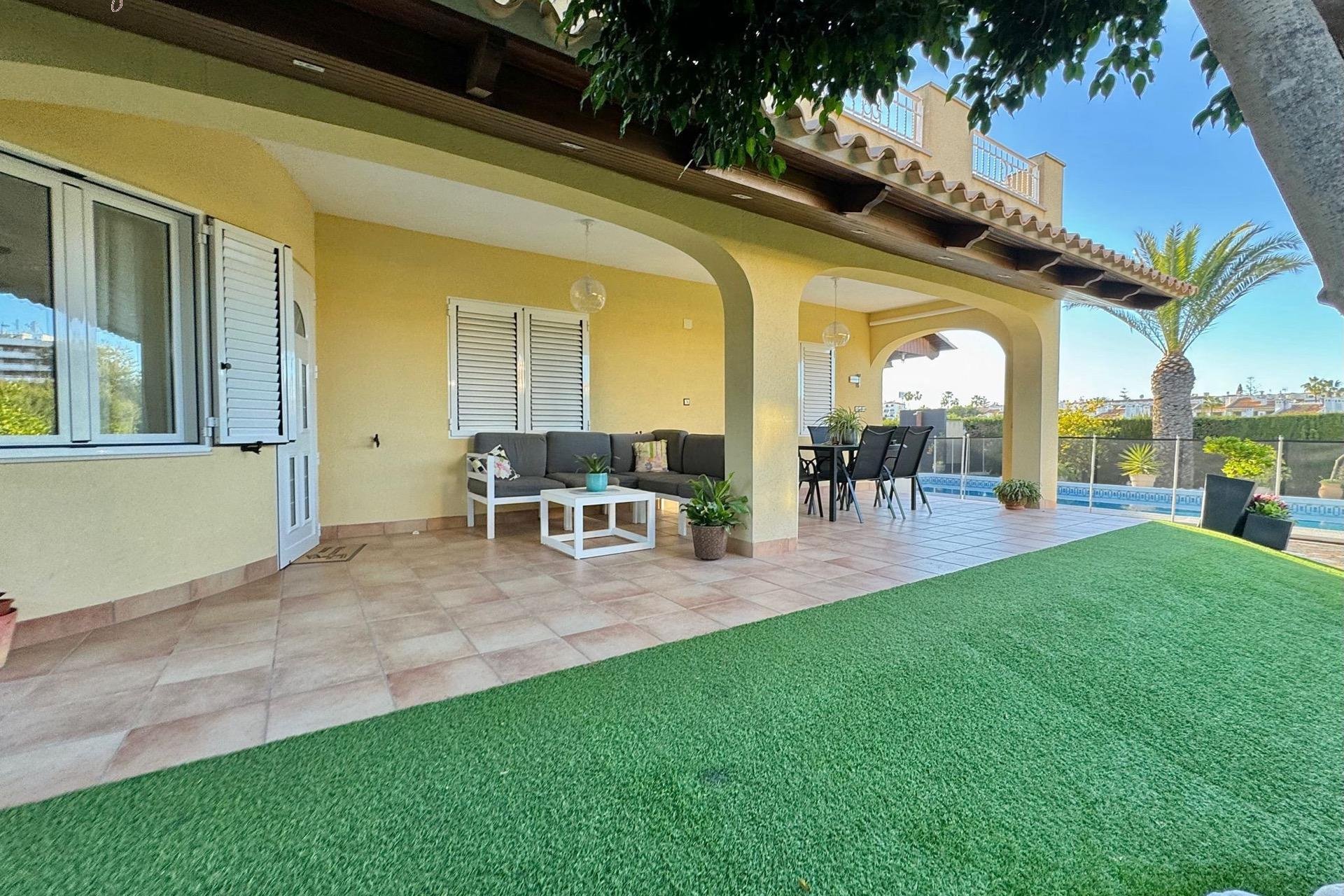 Reventa - Villa - Cabo Roig