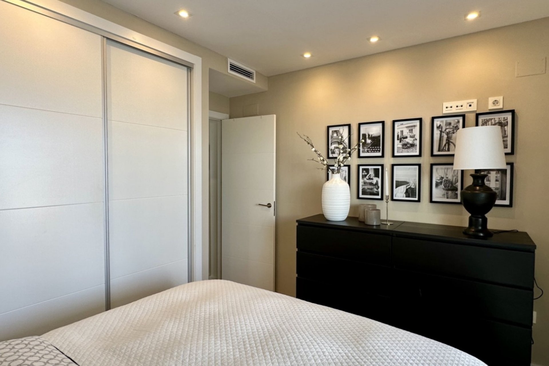 Reventa - Villa independiente - Orihuela Costa - Lomas de Cabo Roig