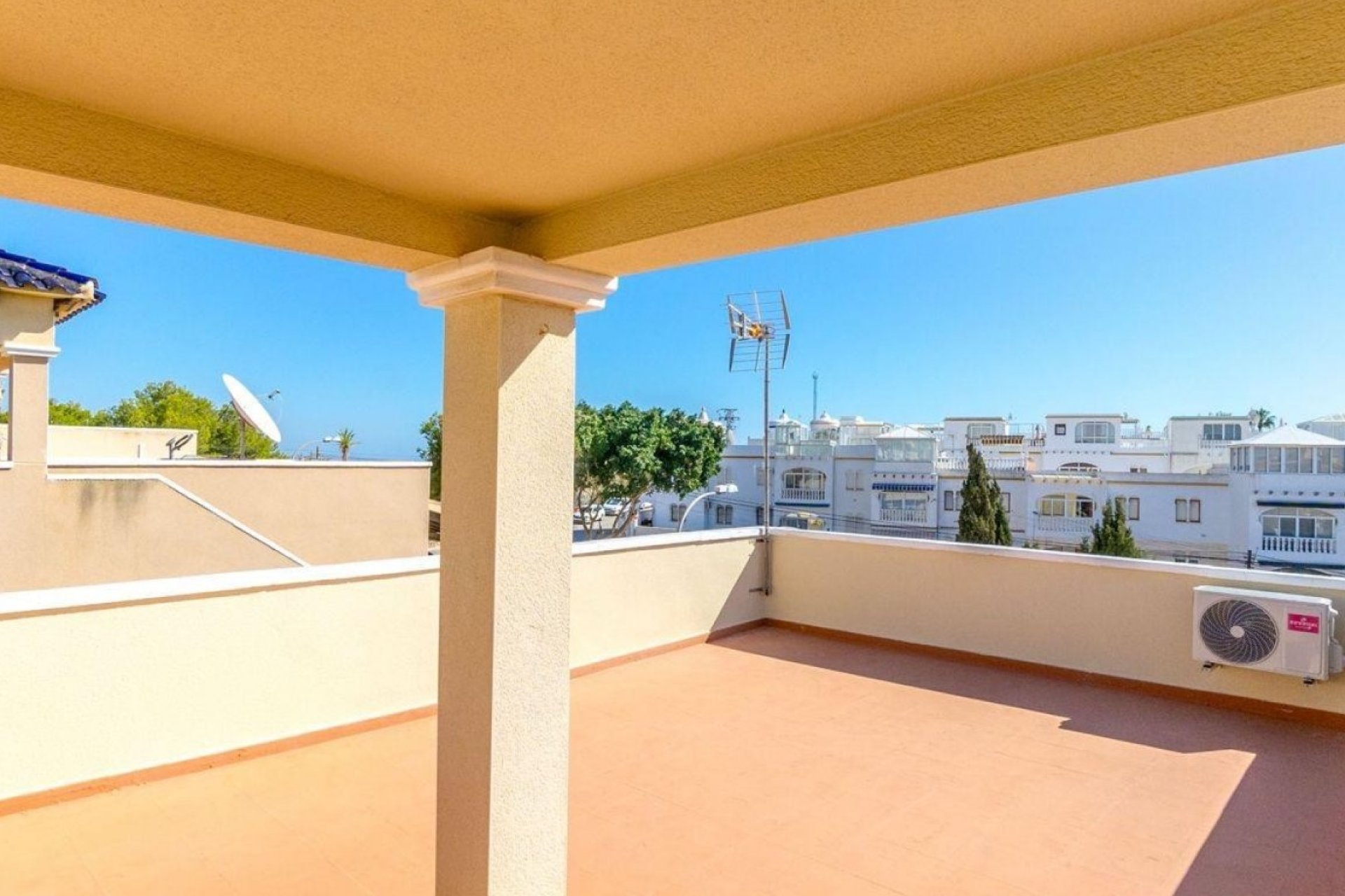 Reventa - Villa independiente - Orihuela Costa - Villamartín
