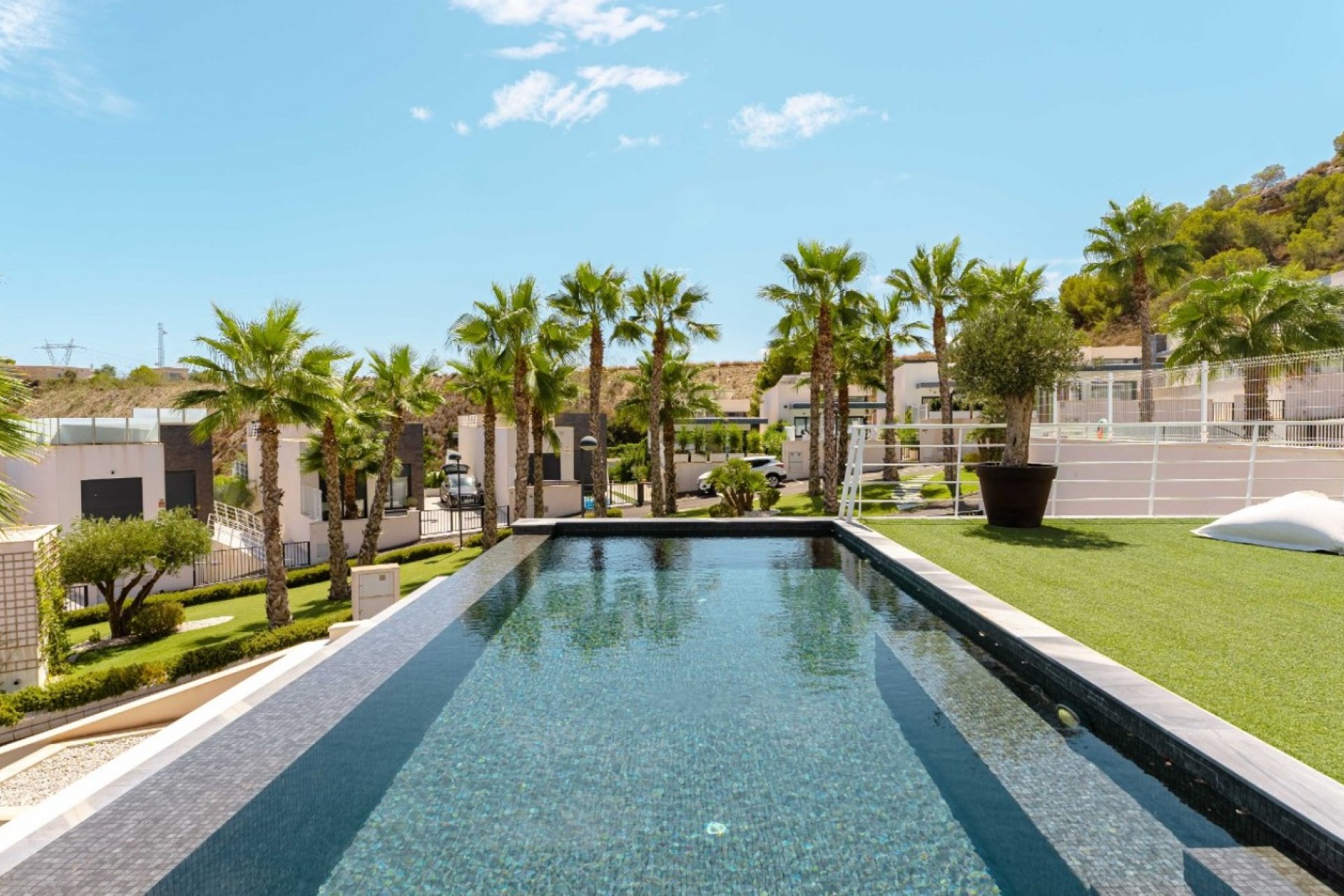 Reventa - Villa independiente - San Miguel de Salinas