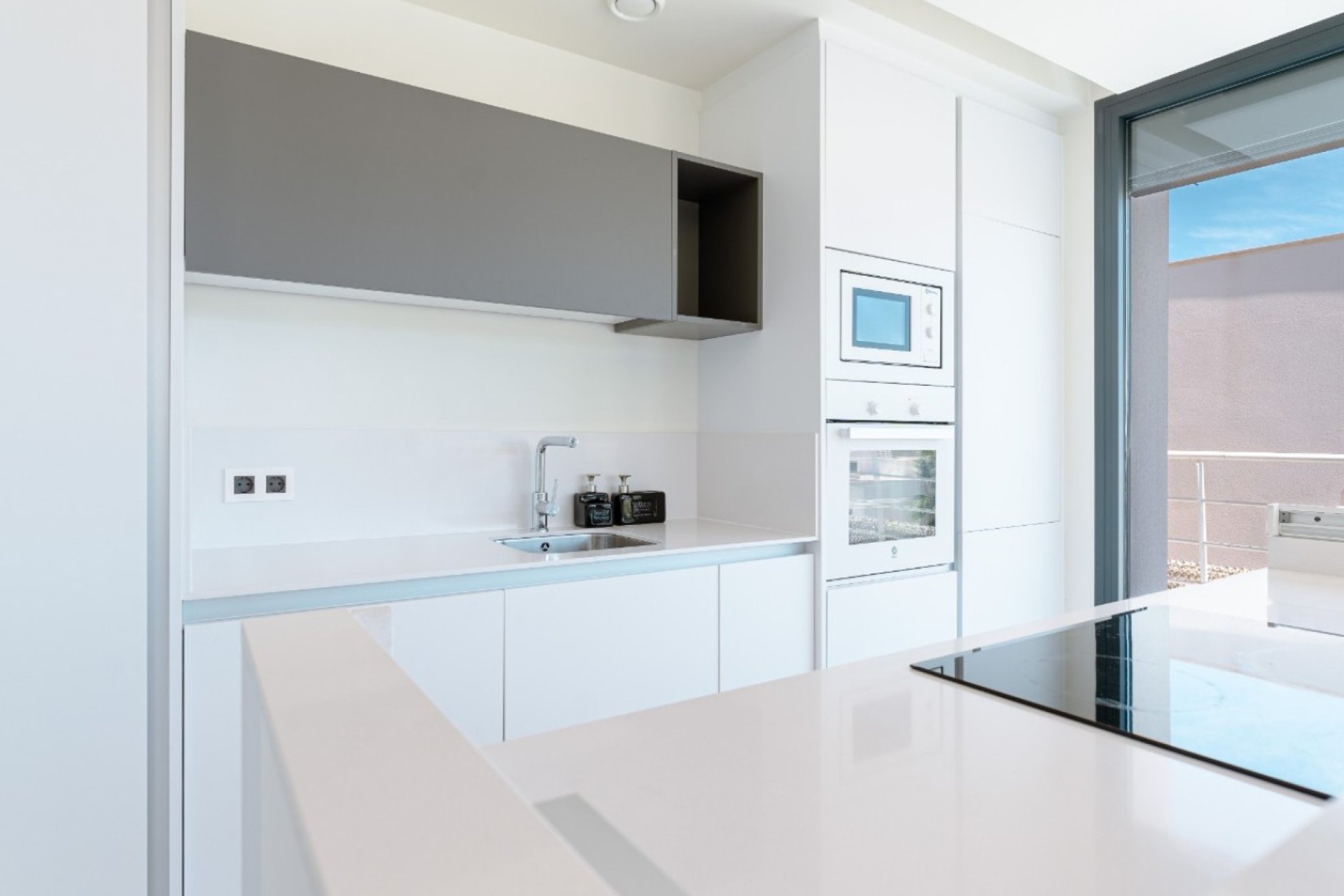 Reventa - Villa independiente - San Miguel de Salinas