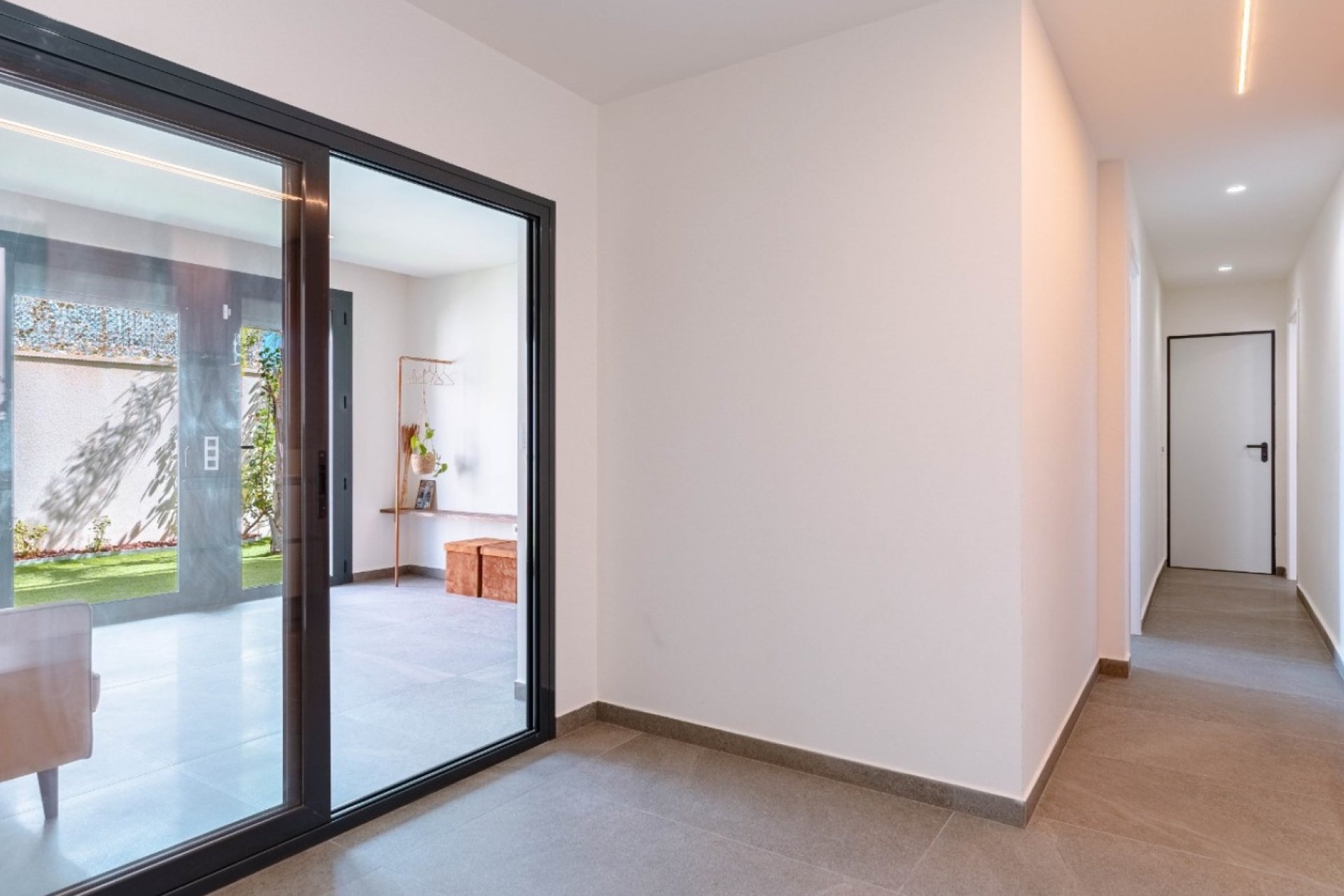 Reventa - Villa independiente - San Miguel de Salinas