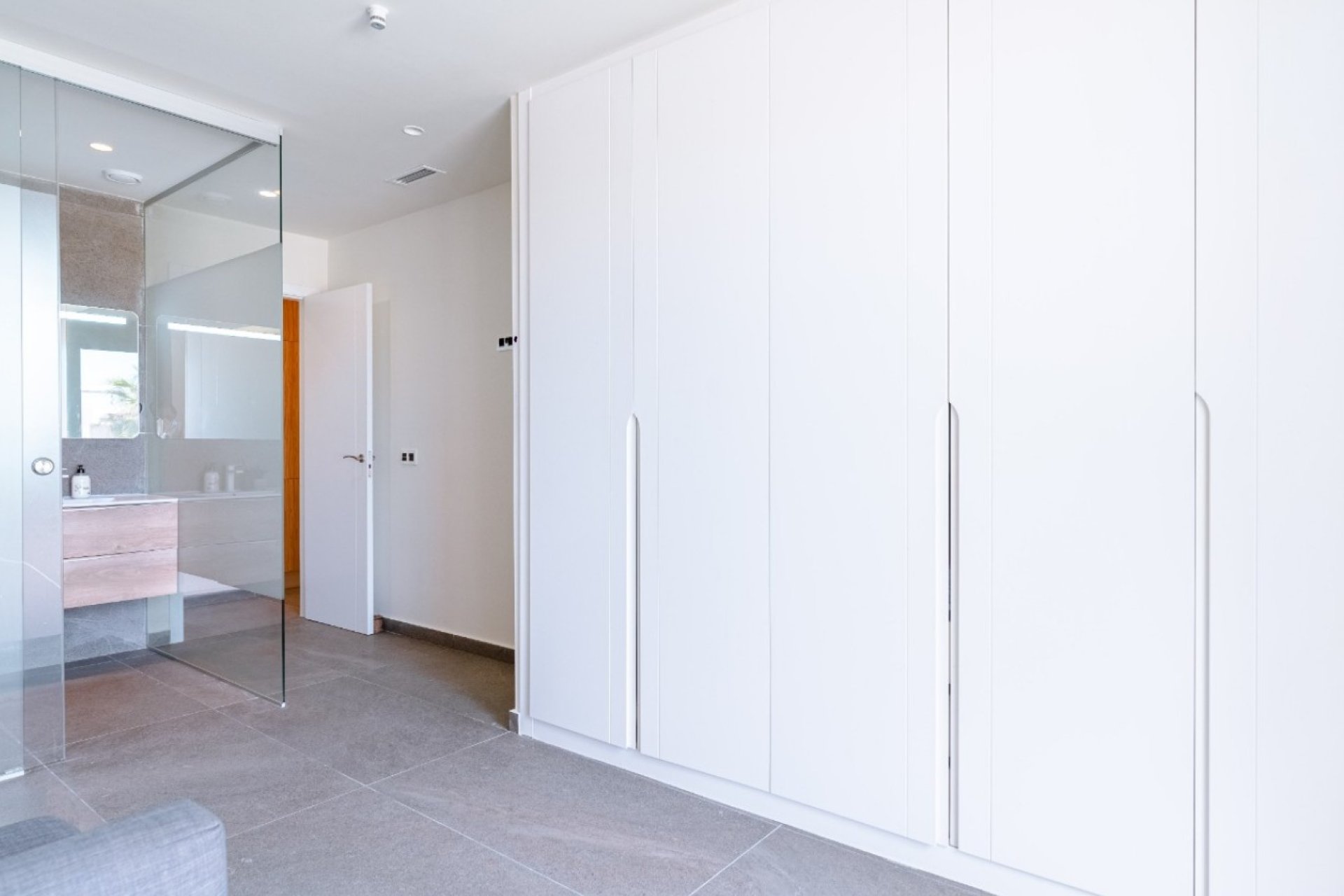 Reventa - Villa independiente - San Miguel de Salinas