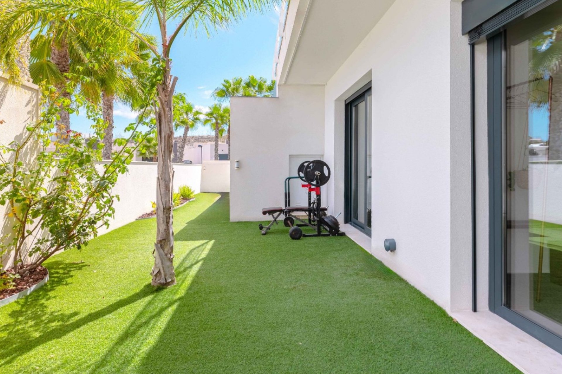 Reventa - Villa independiente - San Miguel de Salinas