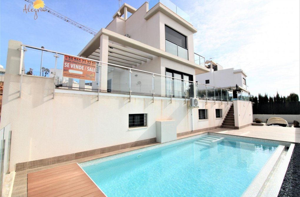 Reventa - Villa - Orihuela Costa - La Zenia