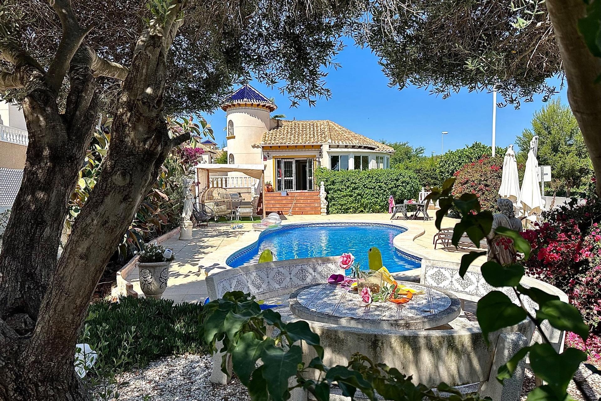 Reventa - Villa - Orihuela Costa - Villamartín