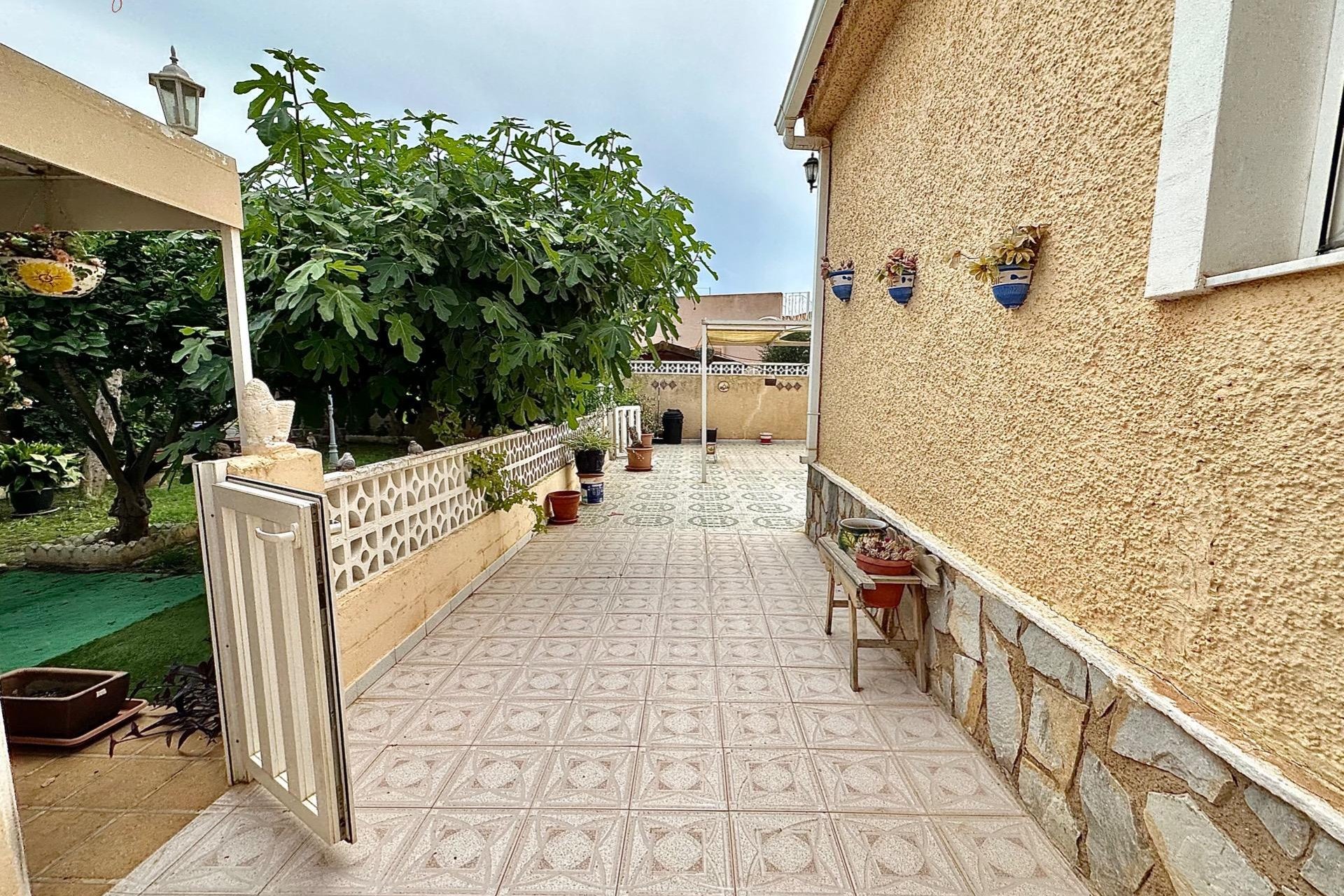 Reventa - Villa - Torrevieja - La siesta