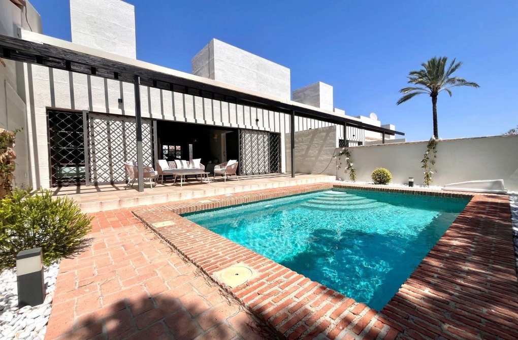 Rynek pierwotny - Szeregowiec - Sucina - Peraleja Golf