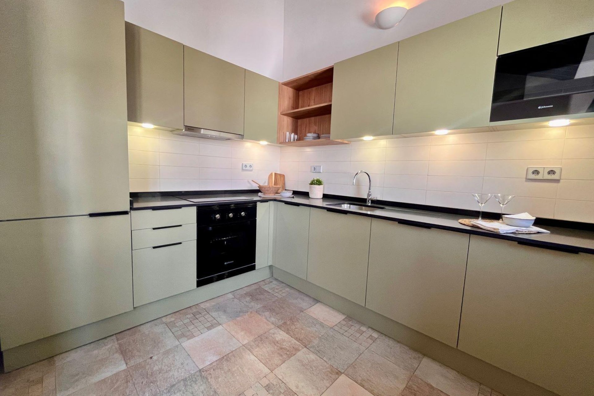 Rynek pierwotny - Szeregowiec - Sucina - Peraleja Golf