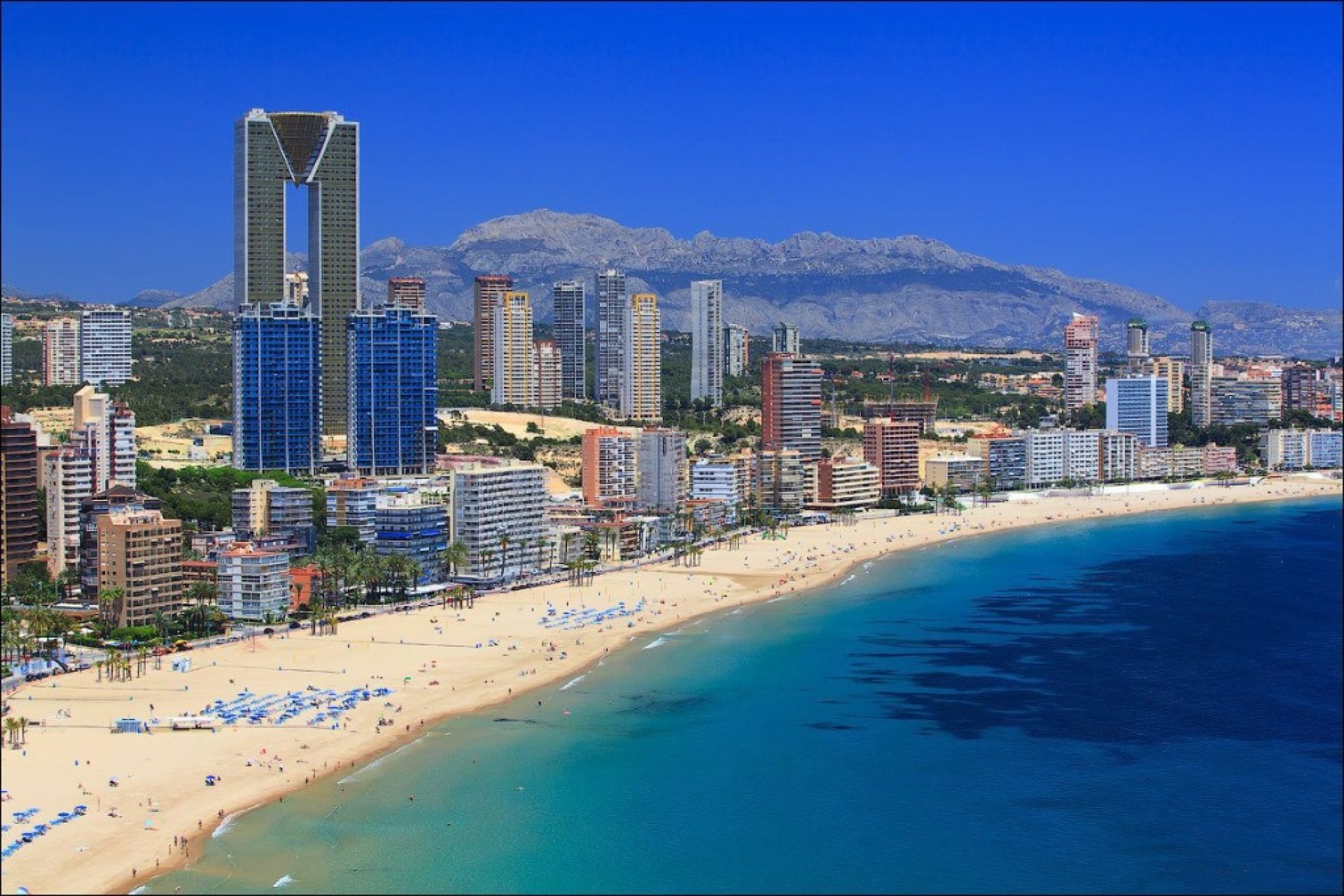 Rynek pierwotny - Willa - Benidorm