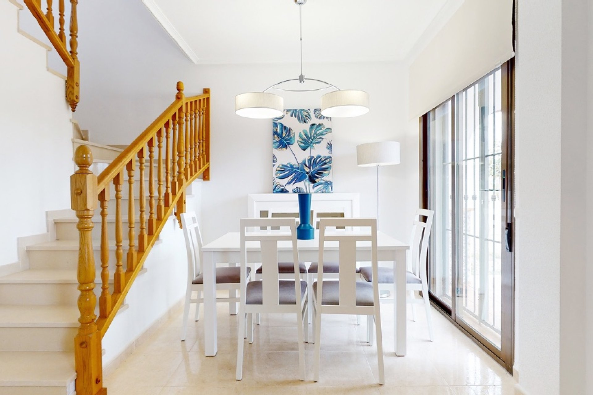 Rynek pierwotny - Willa - San Miguel de Salinas