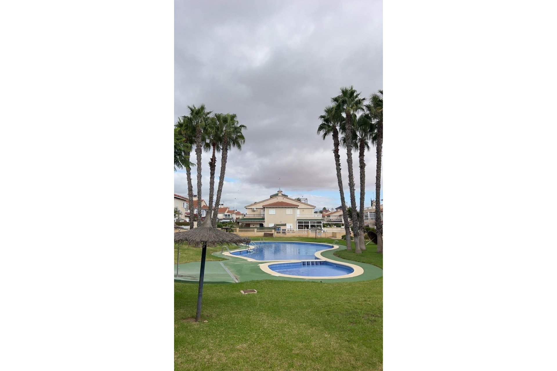 Rynek wtórny - Apartament - Orihuela Costa - La Regia