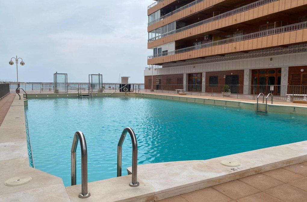 Rynek wtórny - Apartament - Torrevieja - Acequion