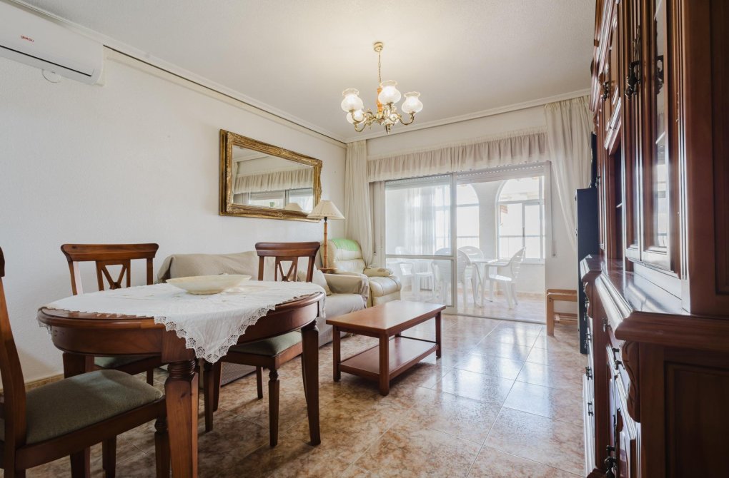 Rynek wtórny - Apartament - Torrevieja - Acequion