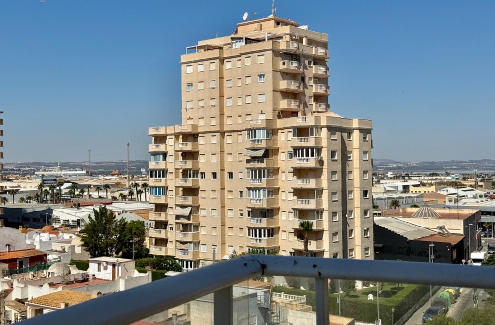 Rynek wtórny - Apartament - Torrevieja - Aguas nuevas 1