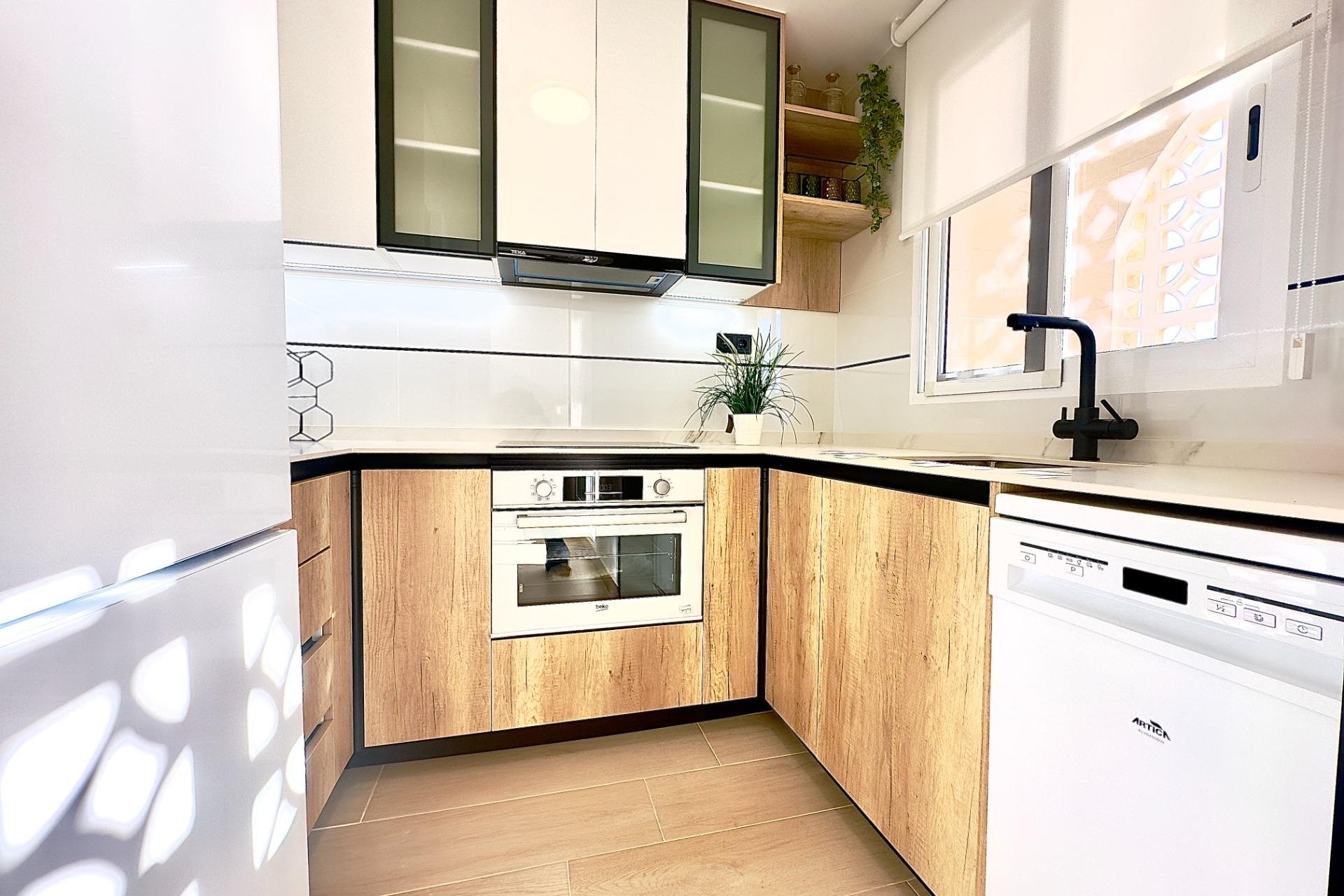 Rynek wtórny - Apartament - Torrevieja - Cabo cervera