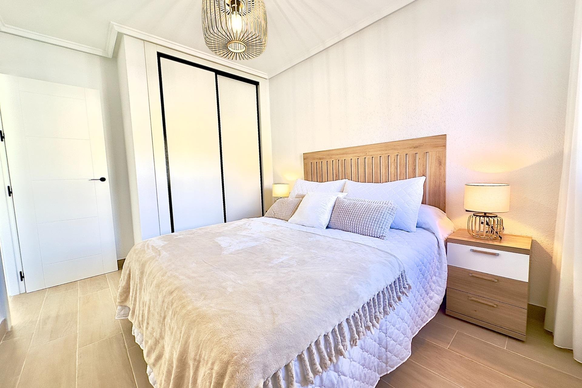 Rynek wtórny - Apartament - Torrevieja - Cabo cervera