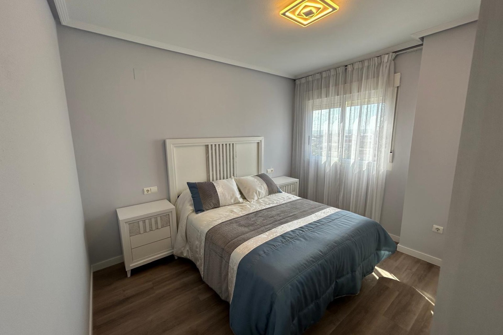 Rynek wtórny - Apartament - Torrevieja - Calas blanca