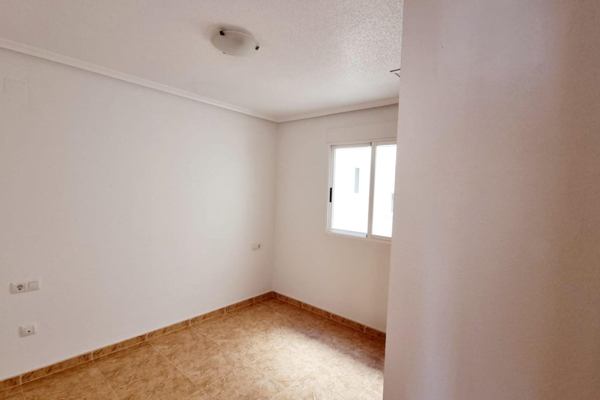 Rynek wtórny - Apartament - Torrevieja - Calas blanca