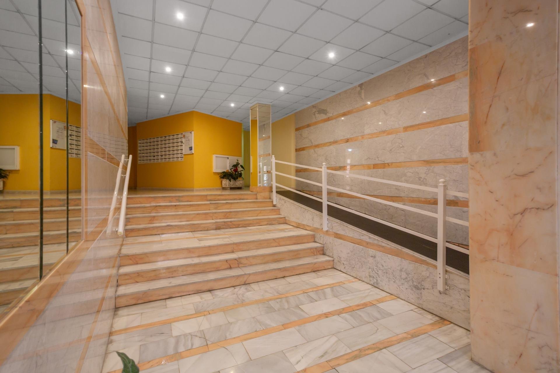 Rynek wtórny - Apartament - Torrevieja - Centro