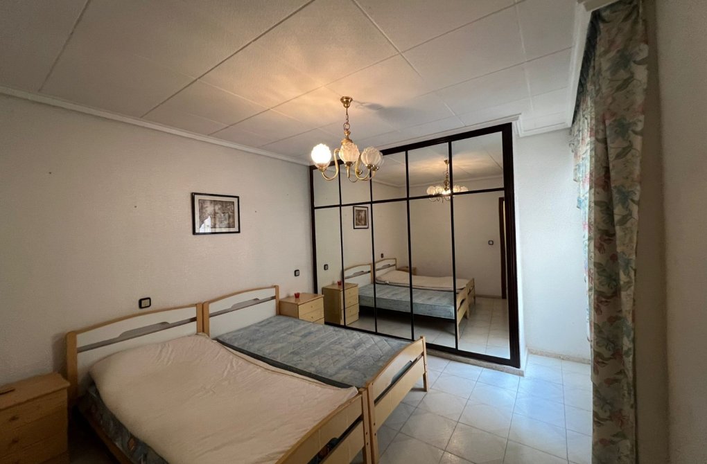 Rynek wtórny - Apartament - Torrevieja - Centro