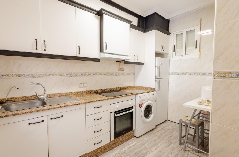 Rynek wtórny - Apartament - Torrevieja - Centro