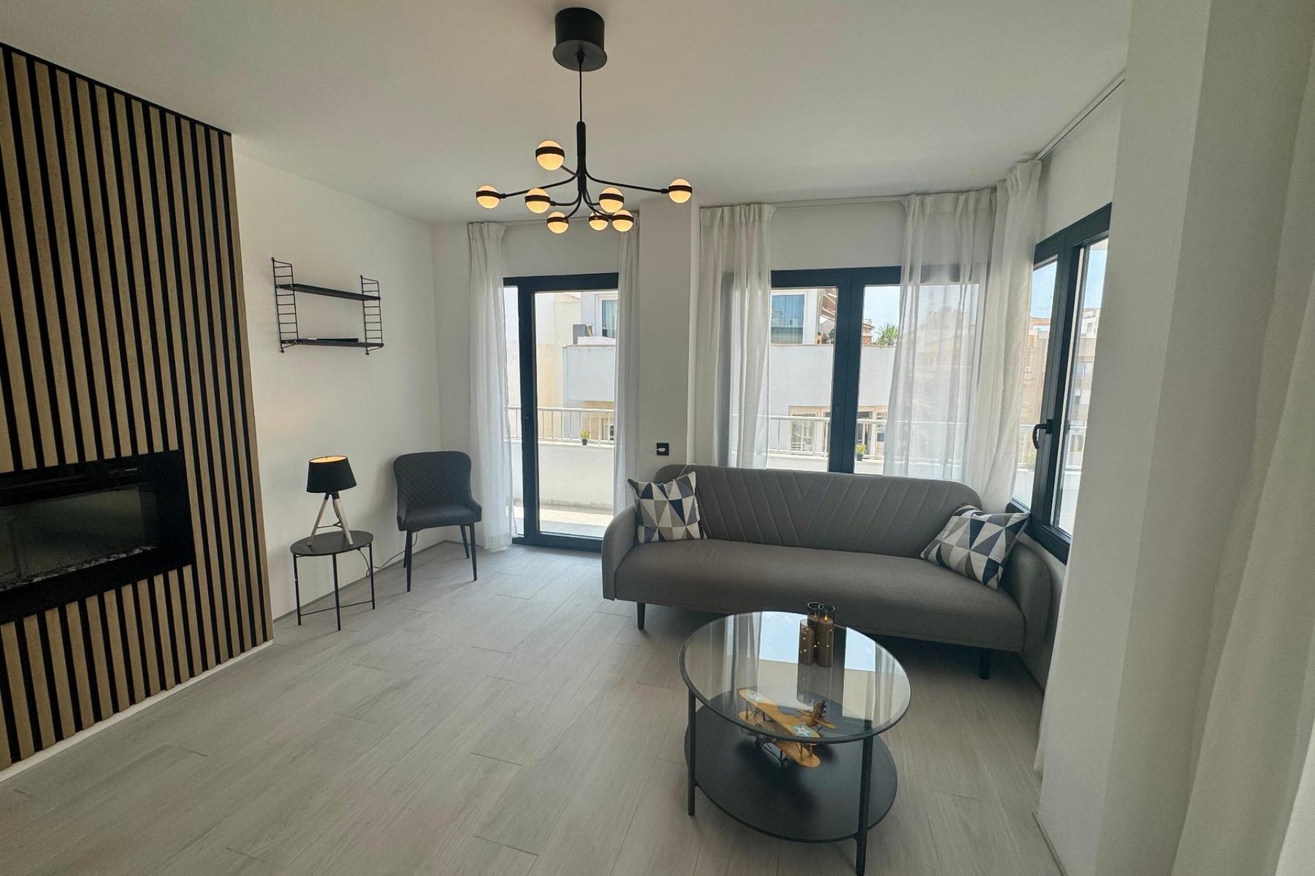 Rynek wtórny - Apartament - Torrevieja - CLUB NAUTICO TORREVIEJA