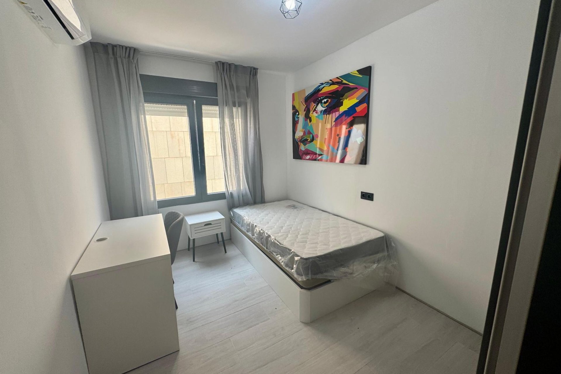 Rynek wtórny - Apartament - Torrevieja - CLUB NAUTICO TORREVIEJA