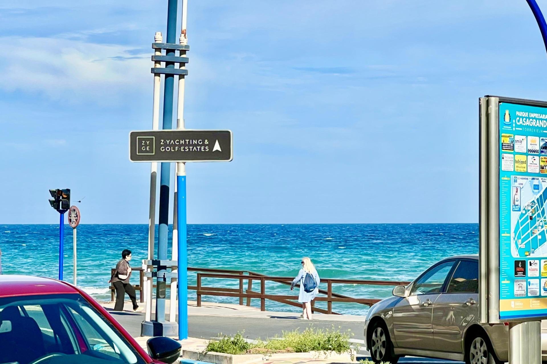 Rynek wtórny - Apartament - Torrevieja - Curva del Palangre